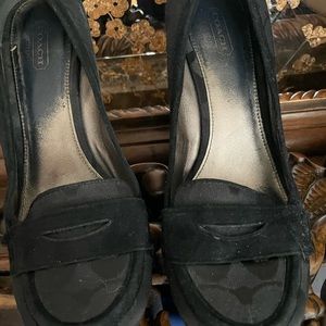 Coach Nela signature black penny loafers size 9